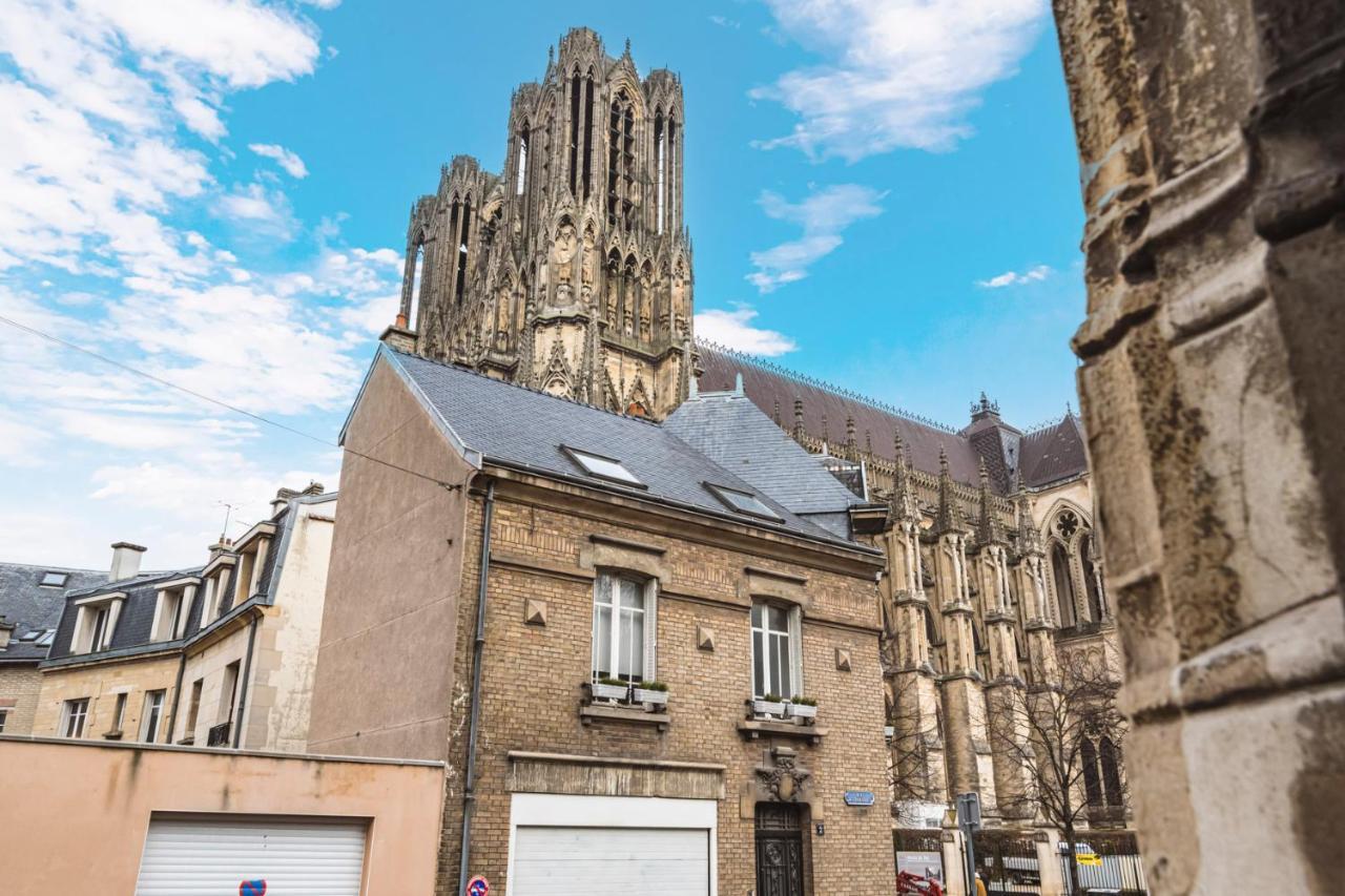 Tournelles Vue Cathedrale- Maison Climatisee Du Xvie Siecle Classee Lejlighed Reims Eksteriør billede